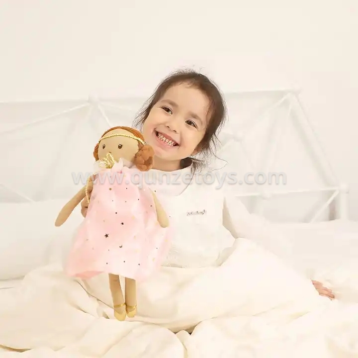 H1d60eded85bd47eeb4605aba483d5d41a