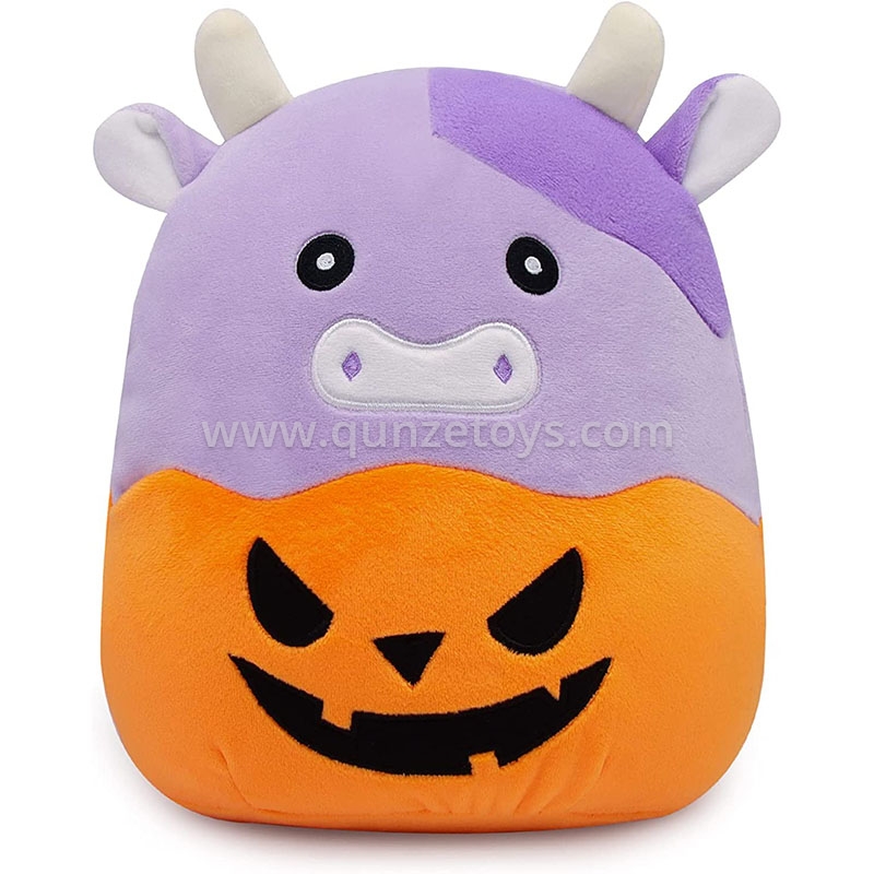  Halloween Cow Pillow1